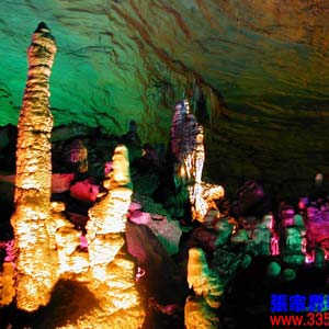 喜樂J線：張家界、鳳凰古城、天子山、猛洞河漂流、芙蓉鎮(zhèn)三晚四日游