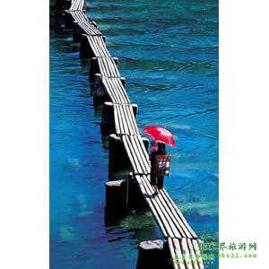 【長沙往返尊惠系列1】：張家界、天子山、鳳凰、韶山、長沙三晚四日游