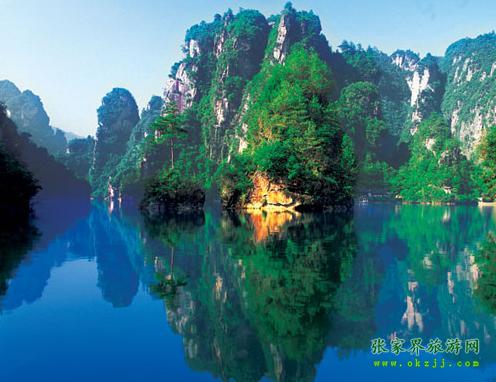 【長(zhǎng)沙往返線路4】張家界、天子山、黃龍洞、天門山、鳳凰古城五日游